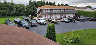Knights Inn Colonial Fireside Inn