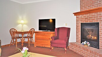 Knights Inn Colonial Fireside Inn