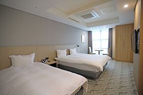 Sunshine Hotel