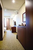 Sunshine Hotel