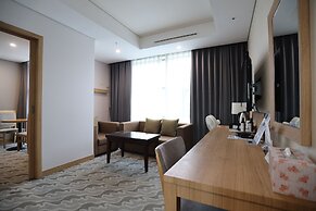 Sunshine Hotel