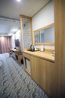Sunshine Hotel