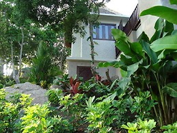 Cape Shark Pool Villas