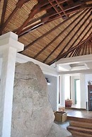 Cape Shark Pool Villas