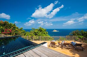 Cape Shark Pool Villas