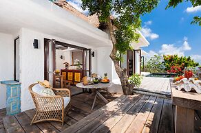 Cape Shark Pool Villas