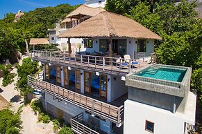 Cape Shark Pool Villas