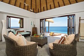 Cape Shark Pool Villas