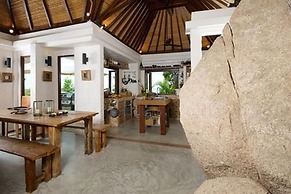 Cape Shark Pool Villas