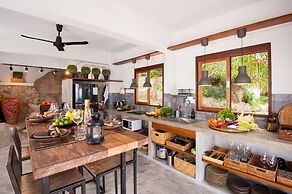 Cape Shark Pool Villas