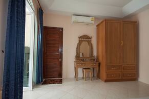 Narnia Resort Pattaya 2