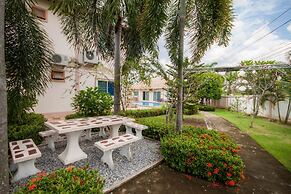 Narnia Resort Pattaya 2