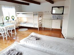 Landet Bed and Breakfast