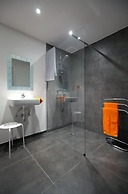 B&B Back2Front