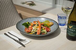 Connemara Sands Beach Hotel & Spa