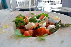 Connemara Sands Beach Hotel & Spa