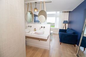 Connemara Sands Beach Hotel & Spa