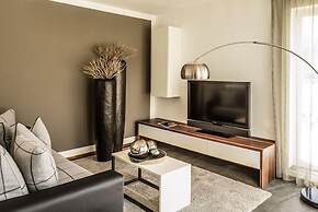 Hidalgo Suites & Restaurant