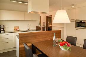 Hidalgo Suites & Restaurant