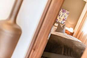Hidalgo Suites & Restaurant