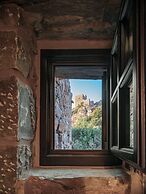 Tainaron Blue Retreat