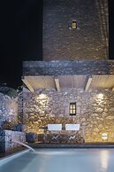 Tainaron Blue Retreat