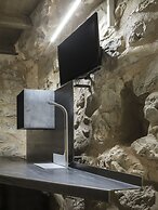 Tainaron Blue Retreat