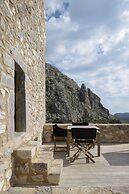 Tainaron Blue Retreat