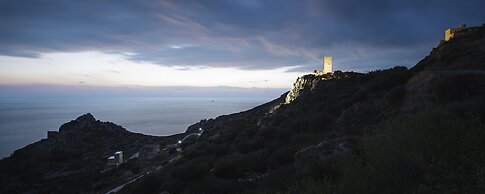 Tainaron Blue Retreat