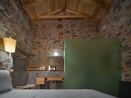 Tainaron Blue Retreat