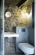 Tainaron Blue Retreat