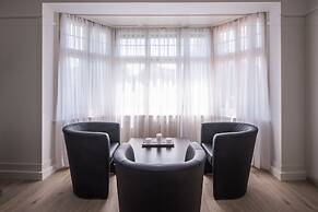 Max Aviation Villa & Apartments