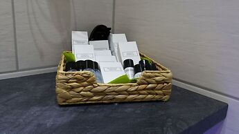 Max Aviation Villa & Apartments