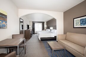 Holiday Inn Express & Suites Manhattan by IHG