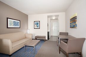 Holiday Inn Express & Suites Manhattan by IHG