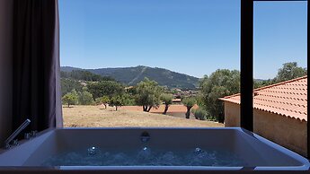 Casas do Monte de Roques