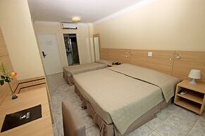 Jangadeiro Hotel e Convenções