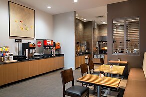 Embassy Suites by Hilton Charlotte Ayrsley