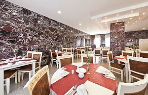 Hotel Excelsior