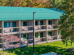 Alpine Lake Resort