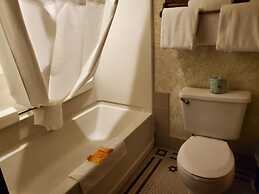 The Historic Bullock Hotel