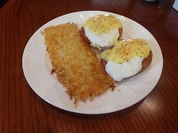 The Historic Bullock Hotel