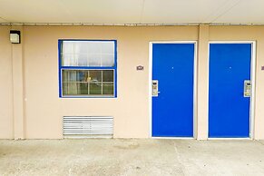 Happy Stay Inn Madisonville I-69 By OYO