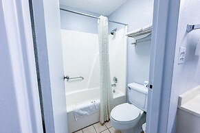 Happy Stay Inn Madisonville I-69 By OYO