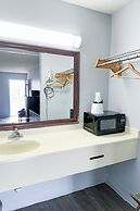 Happy Stay Inn Madisonville I-69 By OYO