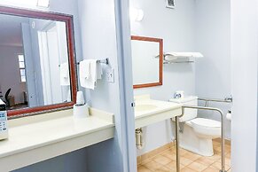 Happy Stay Inn Madisonville I-69 By OYO