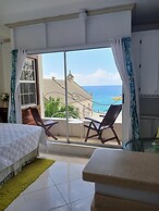 Coral Lane Beach Apartments