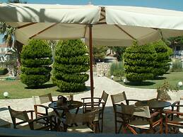 Elanthi Village Hotel