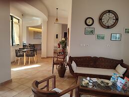 Elanthi Village Hotel