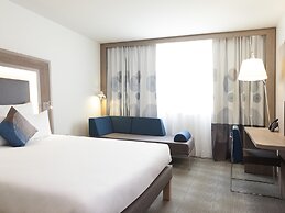 Novotel Paris Saint Denis Stade Basilique